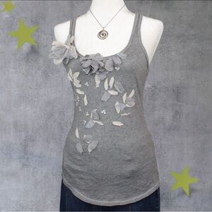 Abercrombie Y2K Gray Floral Appliqué Tank Top